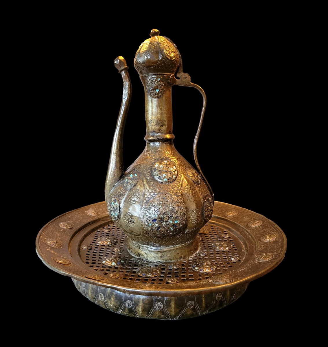 Ewer And Basin, Chased Copper, 19th Century, Ottoman Empire, Very Good Collector's Condition-photo-8