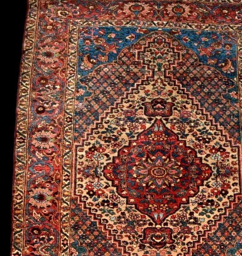 Bakhtiar Qadjar Rug, 137 X 203 Cm, Hand-knotted Wool From Iran In The 19th Century, Collection-photo-1