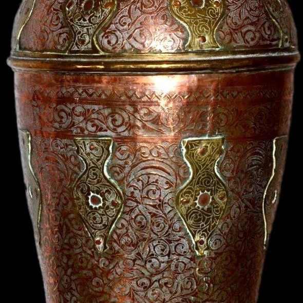 Vase aux étoiles & arabesques, Ht 46 cm, laiton & cuivre, Maroc, XIXème siècle, collection-photo-3