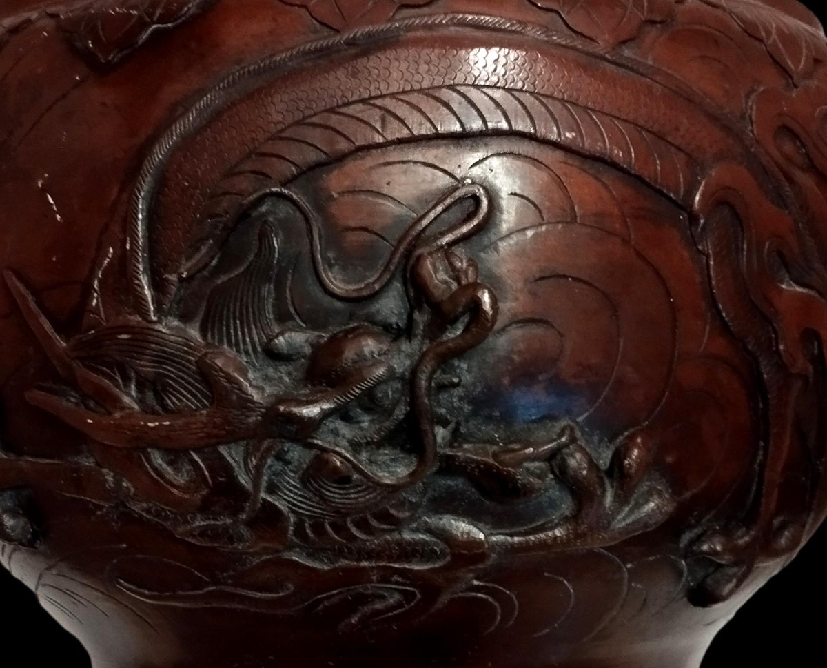 Bassin en bronze décoré en haut-relief, Japon, ère Meiji .1880 - 1900, très bon état collection-photo-4