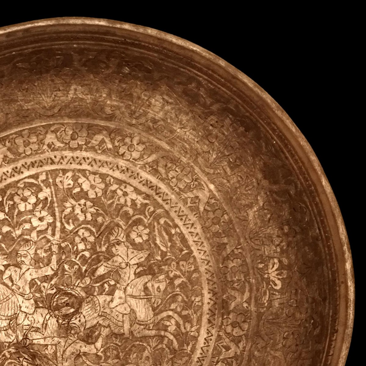 Tinned Copper Dish, Engraved "the Hunt", Iran Circa 1920-1930, Very Good Collector's Condition-photo-4