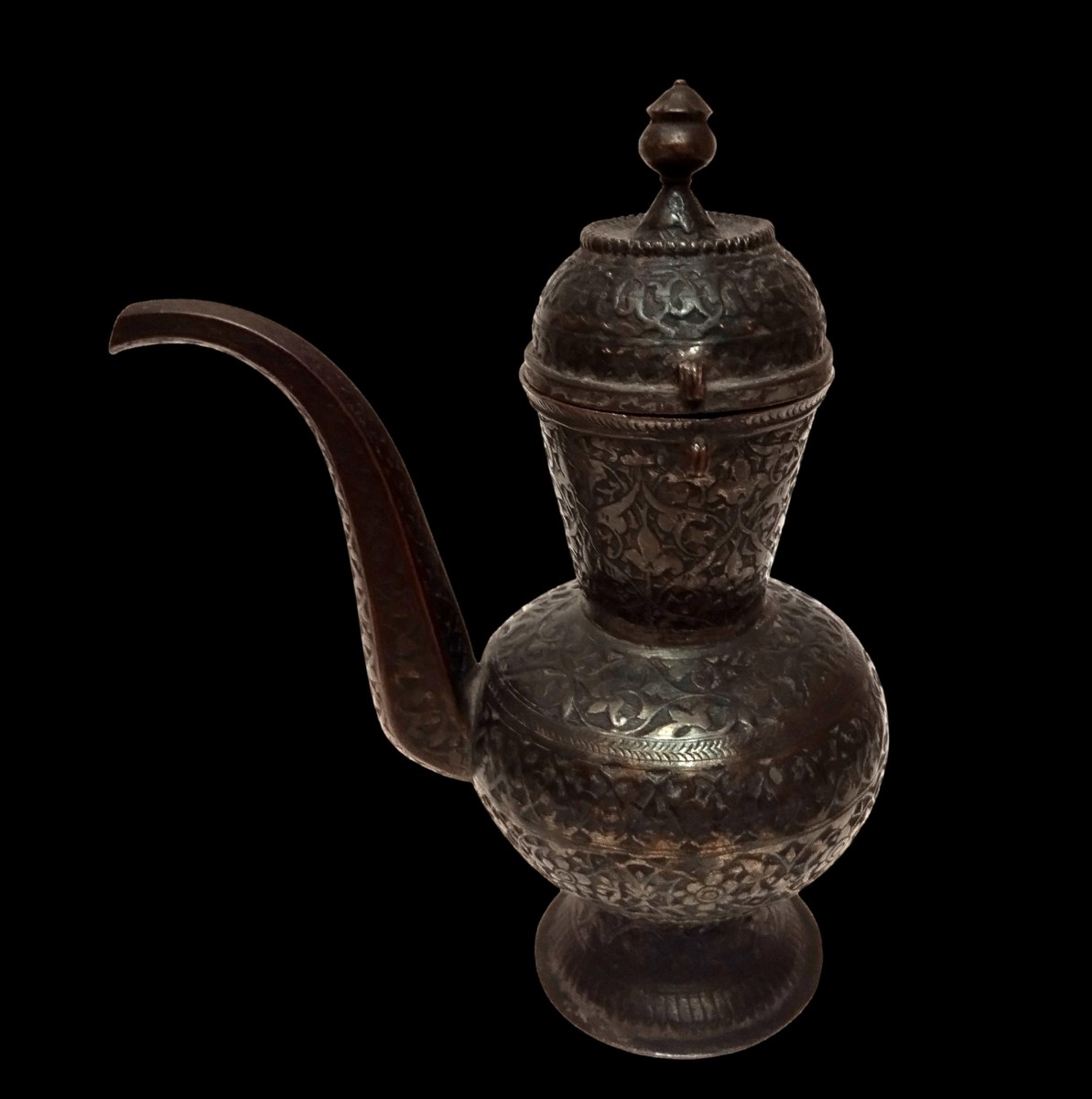 Minâkâri, Plat et coupe sur piedouche en émail peint à la main, Ispahan, Iran - 1900 - 1920-photo-4