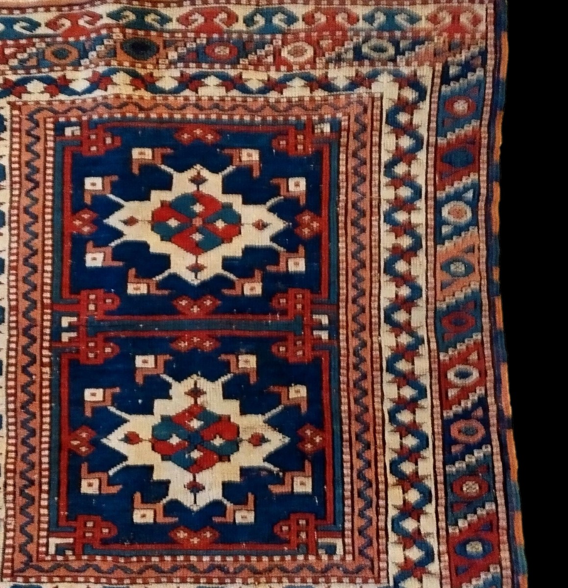 Tapis du Caucase, 97 x 110 cm, laine sur laine nouée main milieu du XXème siècle, très bon état-photo-1