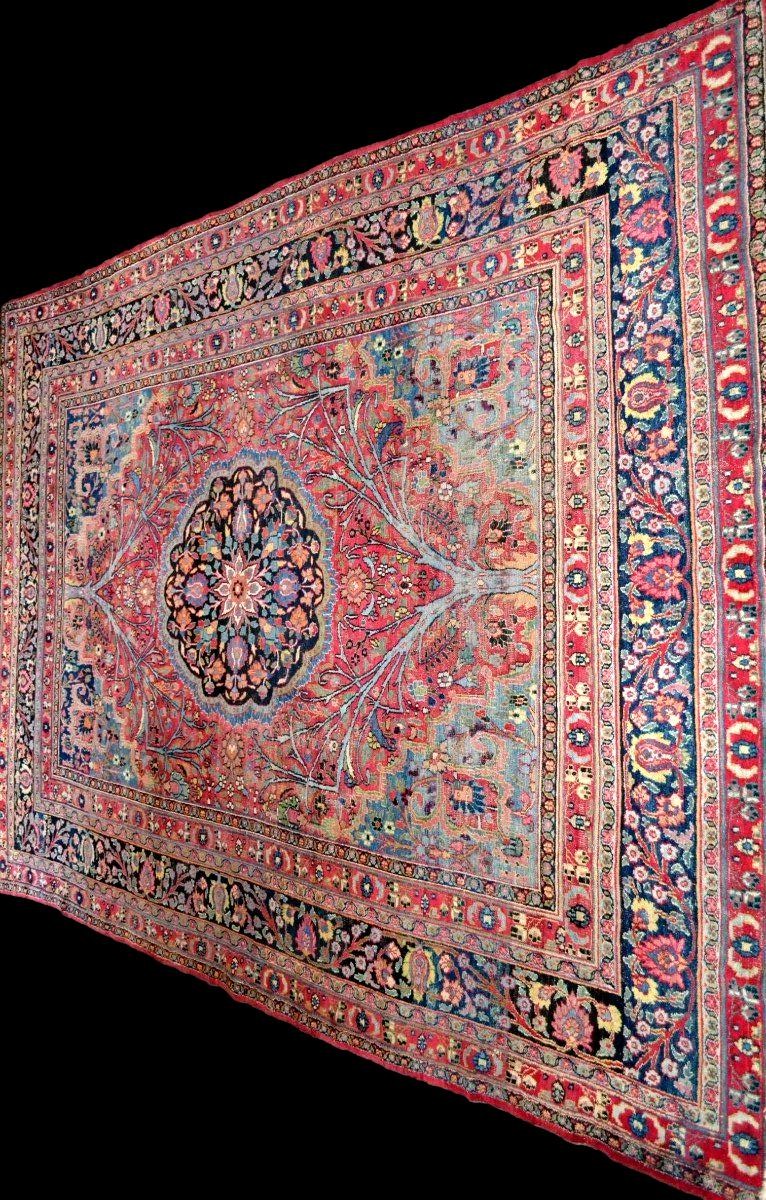 Tapis Tabriz aux arbres bleus, 253 x 357 cm, laine nouée main en Iran, Kadjar, XIXème Siècle-photo-4