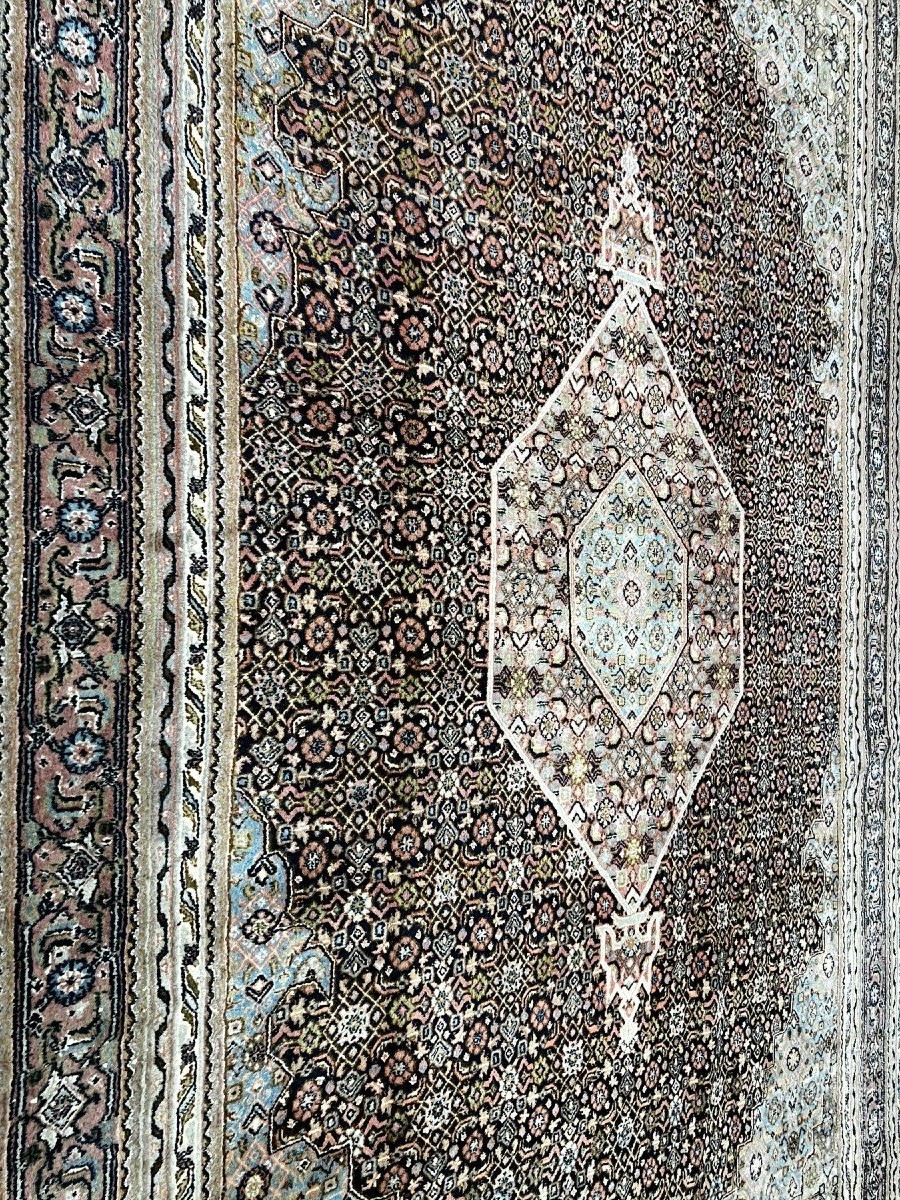 Moud Mahi Rug, 235 X 380 Cm, Tabriz Family, Hand-knotted Wool Circa 1980, In Very Good Condition-photo-5