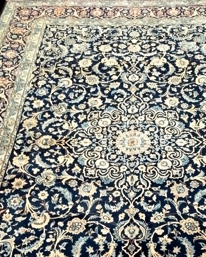 Na'in Rug, 254 X 382 Cm, Kork Wool & Silk Hand-knotted In Iran In Very Good Condition, Circa 1980-photo-1