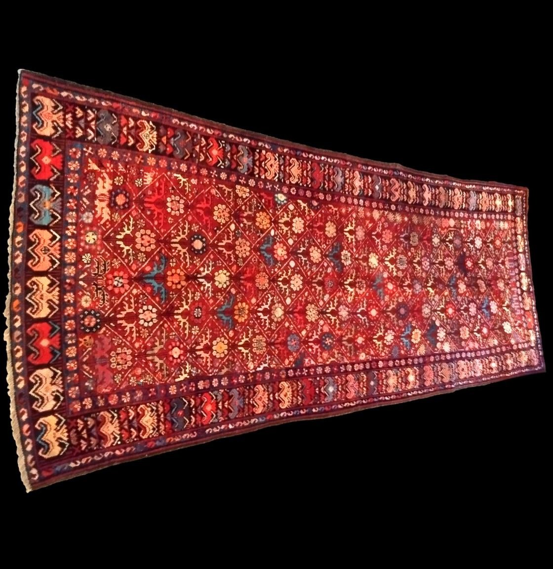 Tapis en galerie du Caucase, 135 x 338 cm, laine nouée main, daté 1891, signé, très bon état-photo-2