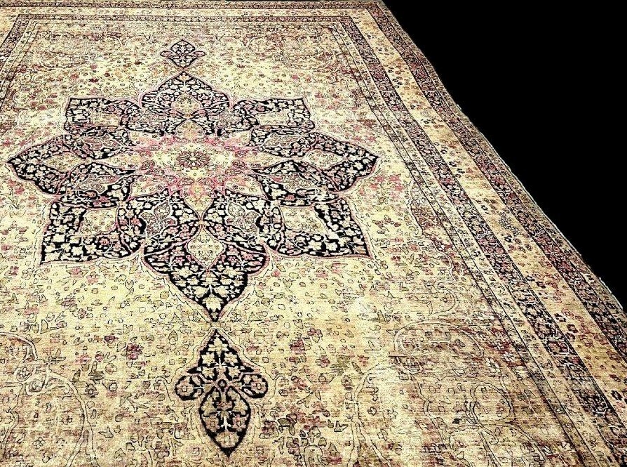 Tapis Kirman Raver Kadjar, 320 cm x 490 cm, laine nouée main au XIXème siècle de qualité musée-photo-2