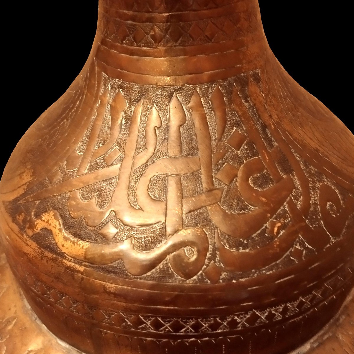 vase balustre oriental, 73 cm de haut, laiton ciselé du  XIXème, Moyen - Orient, très bon état-photo-3