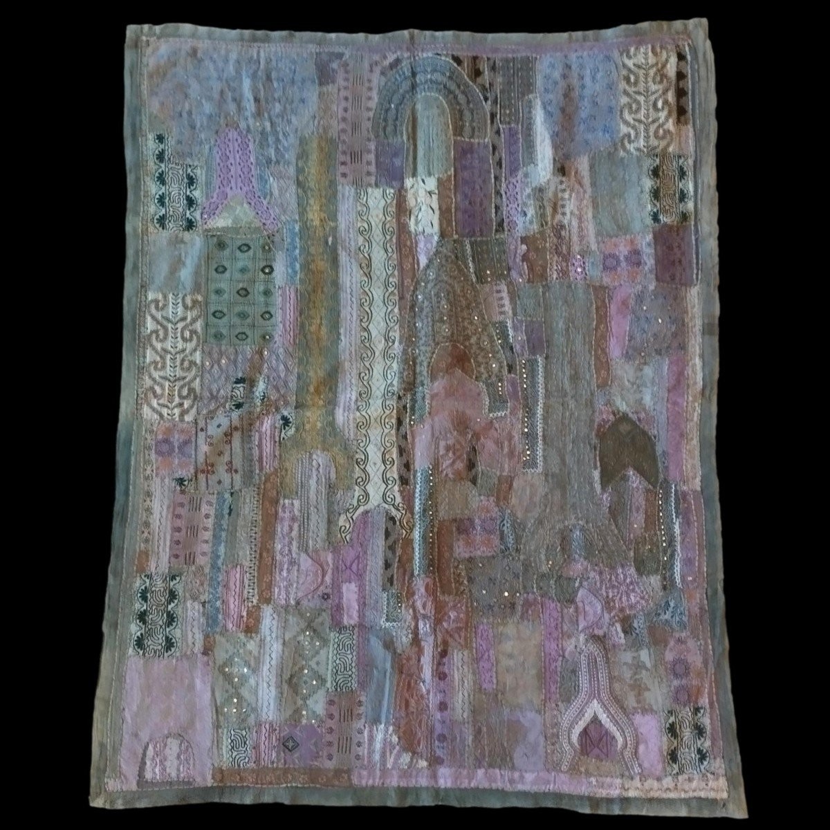 Tenture de soie, 215 x 260 cm, soie en patchwork, travail des années 70-80, parfait état-photo-8