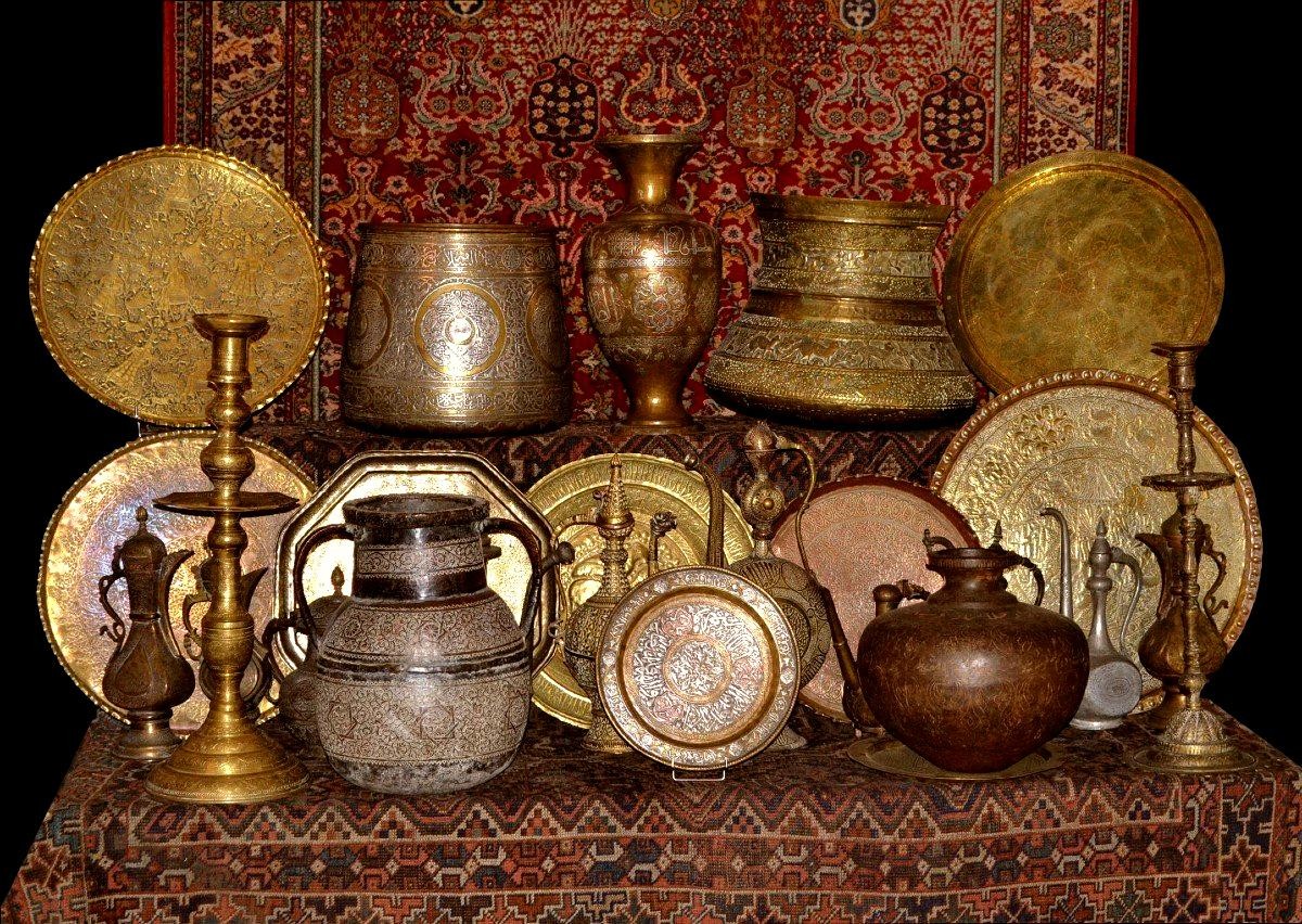 Chaudron à anse Kadjar, cuivre étamé, Iran, XIXème siècle, frises, mandorles et animaux gravés-photo-8
