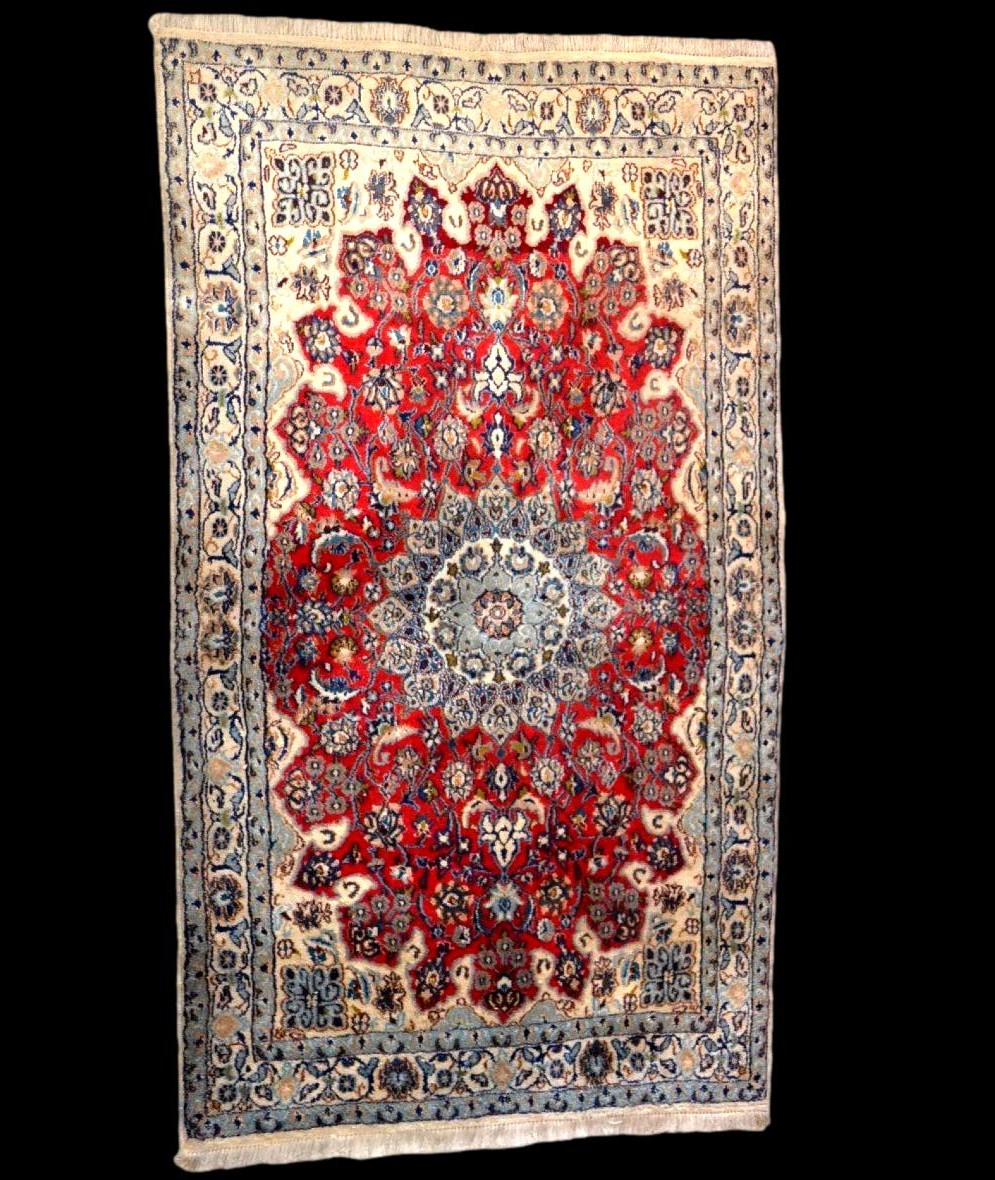 Tapis Na'in Noué Main En Laine Kork Et Soie, Iran, Vers 1980. Wool & Silk-photo-2