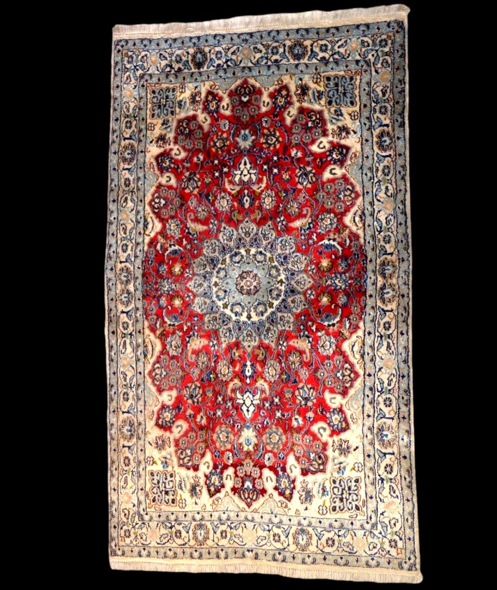 Tapis Na'in Noué Main En Laine Kork Et Soie, Iran, Vers 1980. Wool & Silk-photo-4