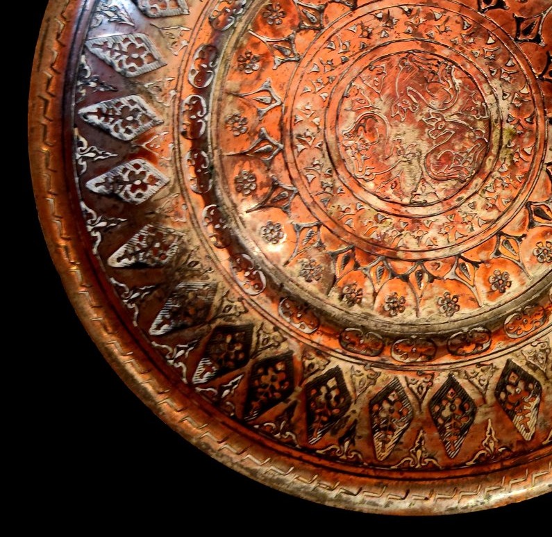 Wedding Dish Featuring Three Deer, Turkmen Art From Central Asia, 19th Century, Tin-plated Copper-photo-1