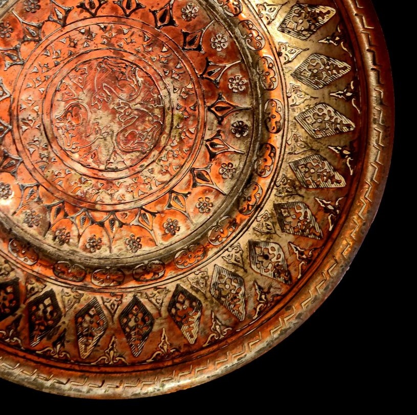 Wedding Dish Featuring Three Deer, Turkmen Art From Central Asia, 19th Century, Tin-plated Copper-photo-2