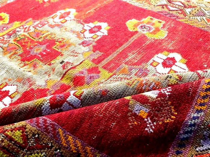çal-zeyve Rug, 115 X 155 Cm, Hand-knotted Wool From Anatolia, Turkey, Late 18th Century–19th Century-photo-3