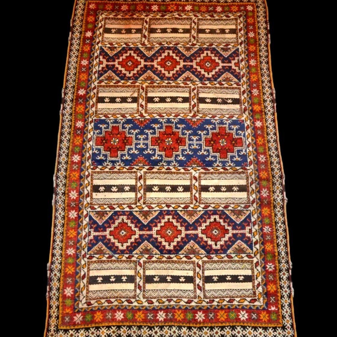 Glaoua Rug, 150 X 260 Cm, Hand-knotted Wool, 1950, Aït Ouaouzguite Berber Women, High Atlas,