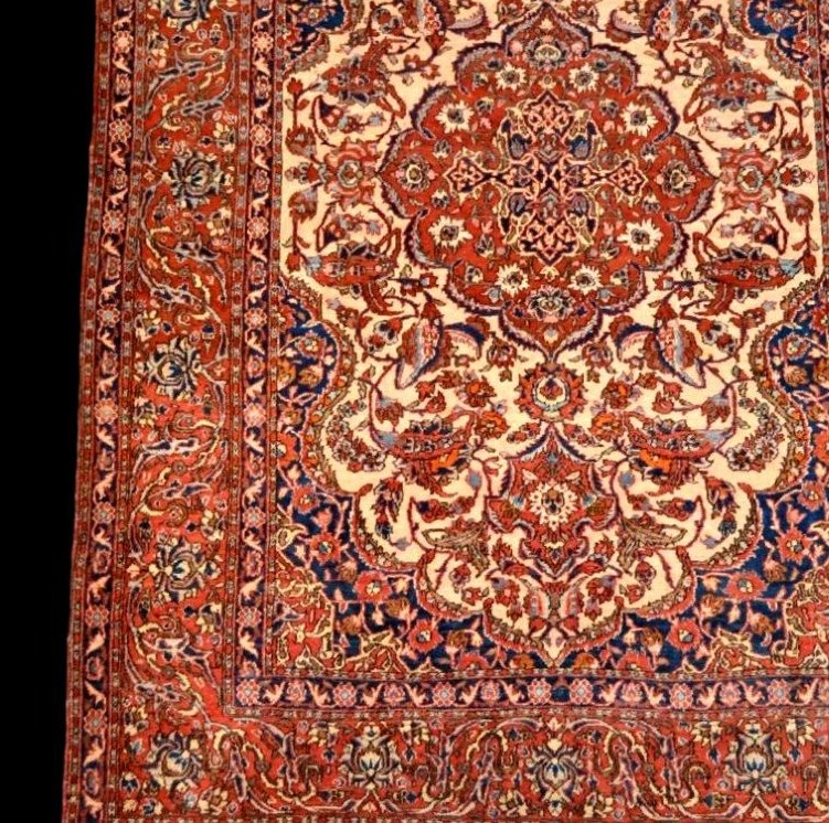 Ispahan Carpet, Qajar Dynasty, 144 X 217 Cm, Hand-knotted Wool, Circa 1860–1880, Iran, Museum-photo-3