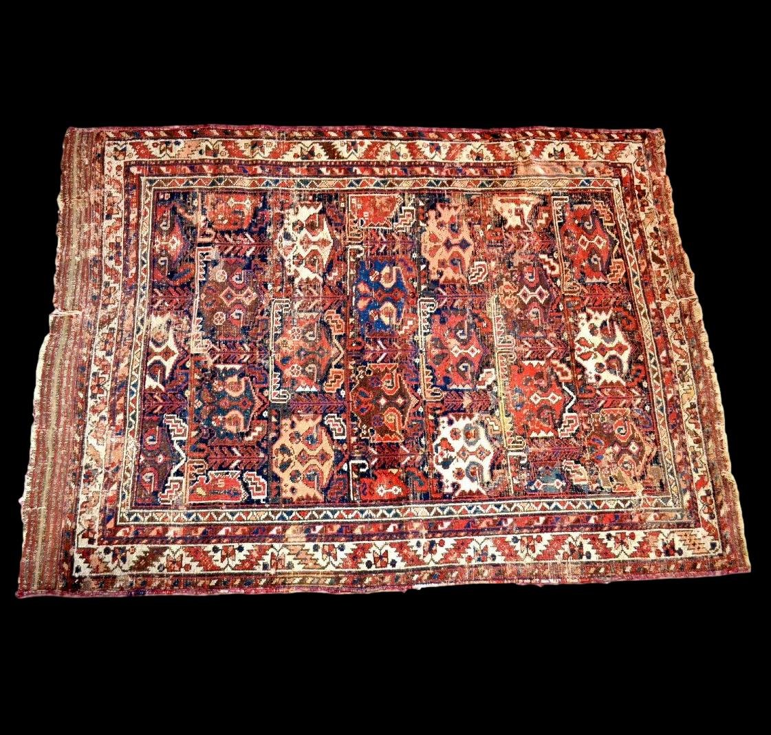 Bakthiar Rug, 125 X 170 Cm, Hand-knotted From Wool During The Qajar Dynasty In The 19th Century-photo-3