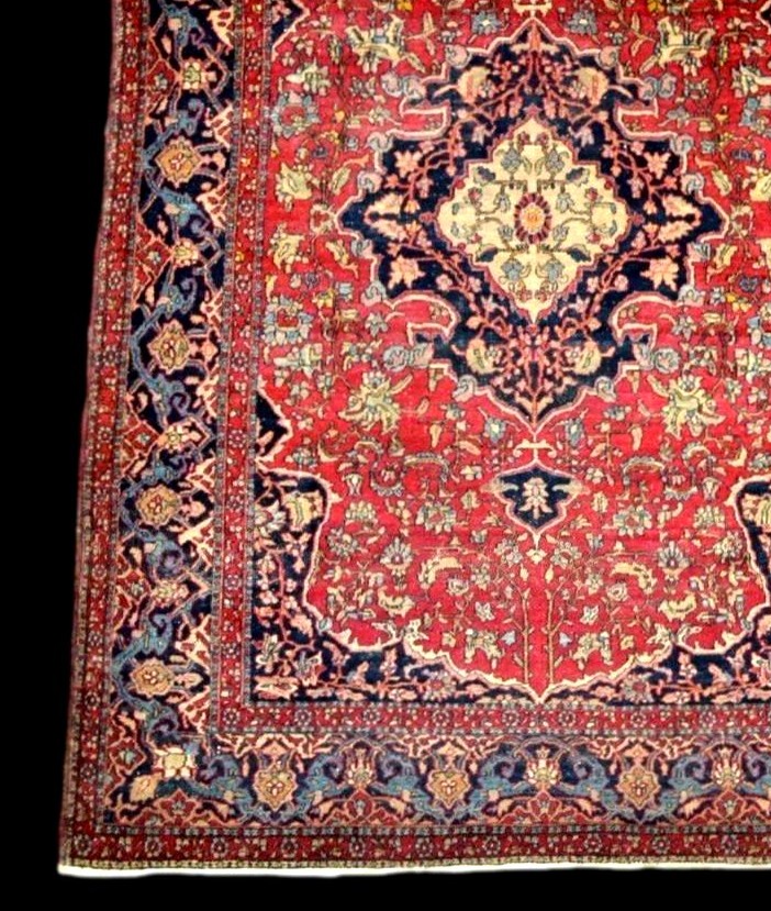 Tapis Ispahan, 145 x 202 cm, laine et soie nouées main sous la dynastie Kadjar, très bon état-photo-3