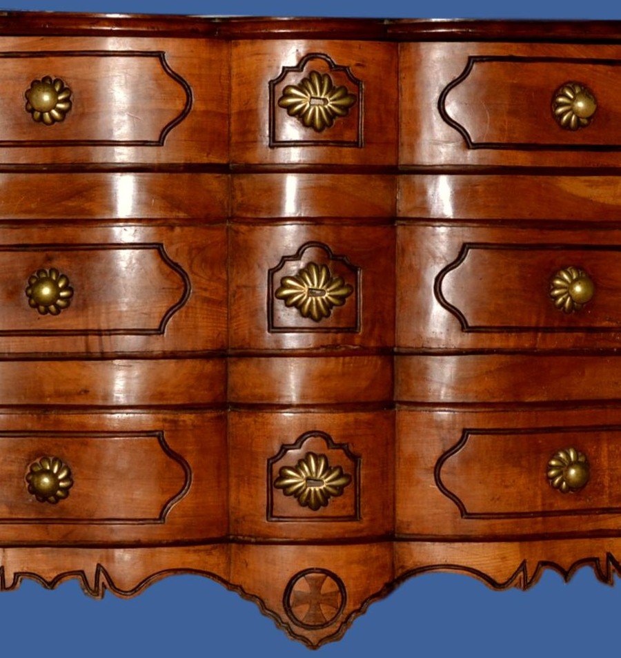 Curved Chest In Wildcherry Wood , Early XVIIIth Century, French-photo-4