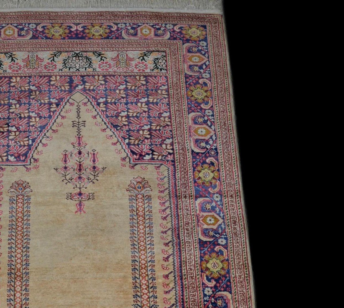 Tapis Panderma Ancien, 120 cm x 192 cm,laine et soie, Anatolie, Turquie, Début du XXème Siècle, Très Bon état-photo-4