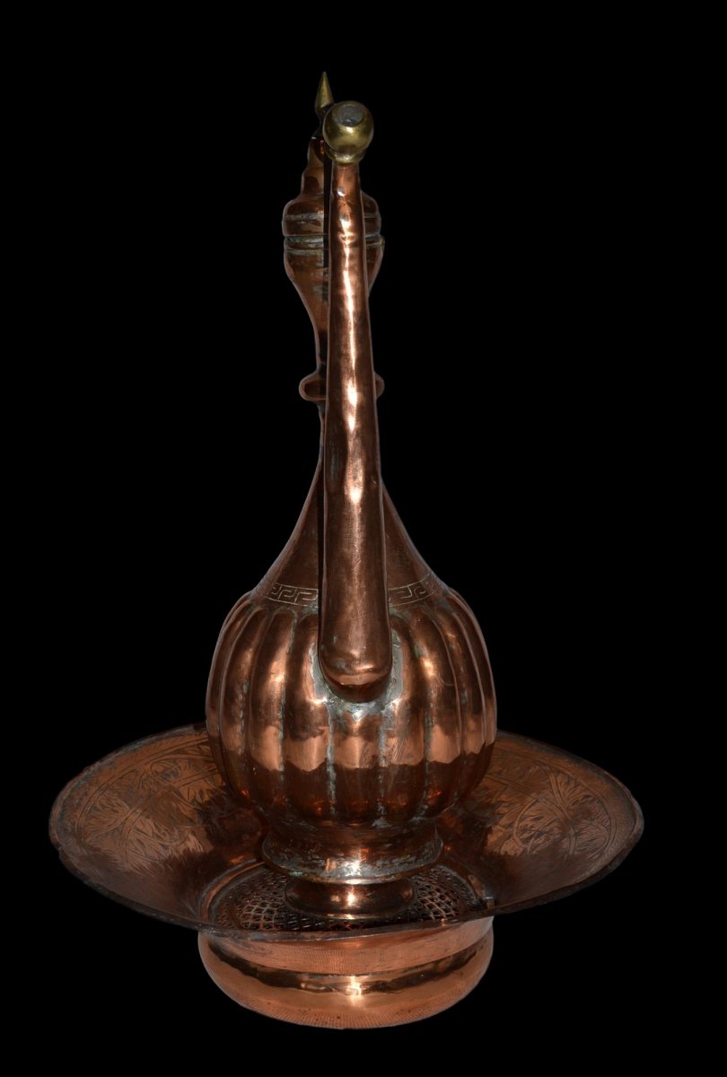 Ewer And Its Basin, Chiseled Copper, Ottoman Empire, End Of XIXth Century, Superb Condition-photo-3