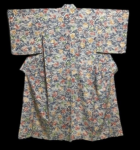 Komon Kimono Lined, In Natural Silk, Japan Around 1960, Very Good Condition