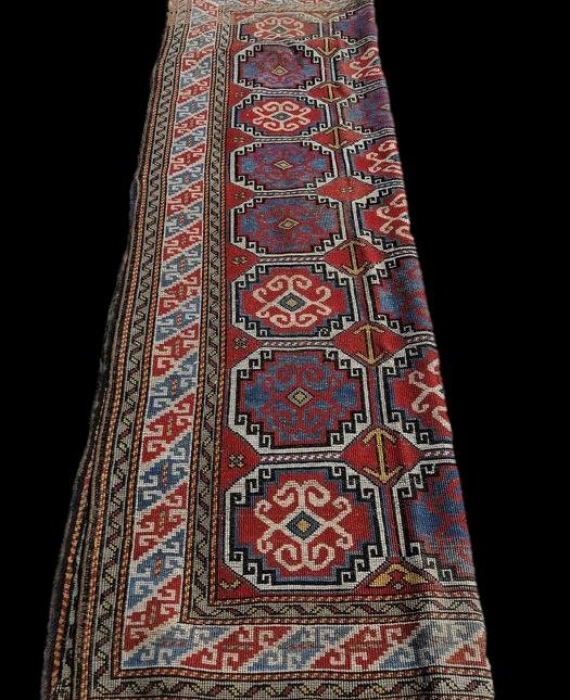 Tapis du Kurdistan, Iran, 120 cm x 203 cm, laine nouée main, tout début du XXème siècle-photo-1