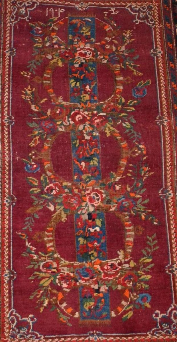 Old Karabagh Rug, Dated 1910, Signed, 118 Cm X 186 Cm, Hand Knotted In Wool On Wool-photo-2