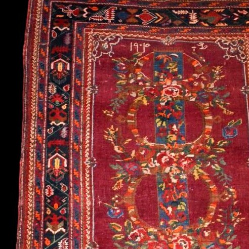 Tapis Karabagh ancien, Caucase, daté 1910, signé, 118 cm x 186 cm, noué main en laine sur laine-photo-1