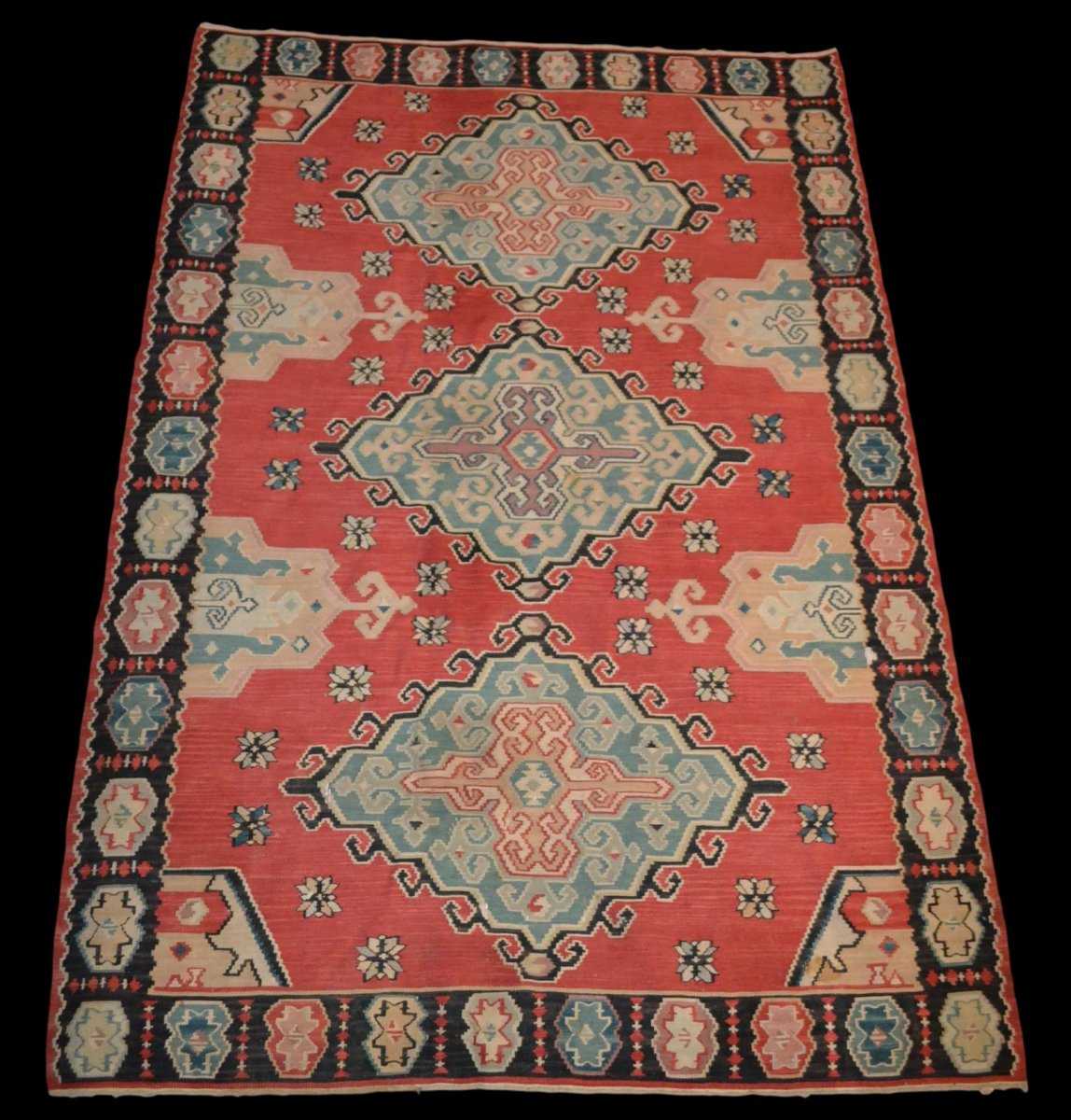 Important Kilim ancien, 178 cm x 258 cm, laine, première partie du XXème Siècle, Très bel état