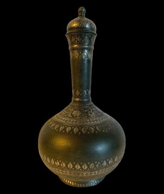 Bottle In Bidri And Silver Decoration, India, 19th Century, Very Good Condition