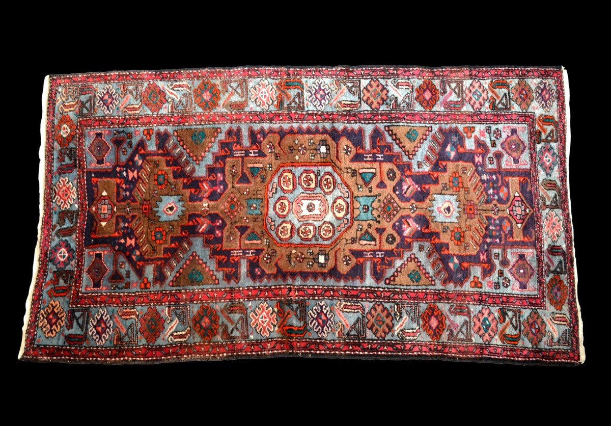 Tapis Persan Zanjan, 118 cm x 212 cm, laine nouée main, Iran, vers 1980 en parfait état-photo-2