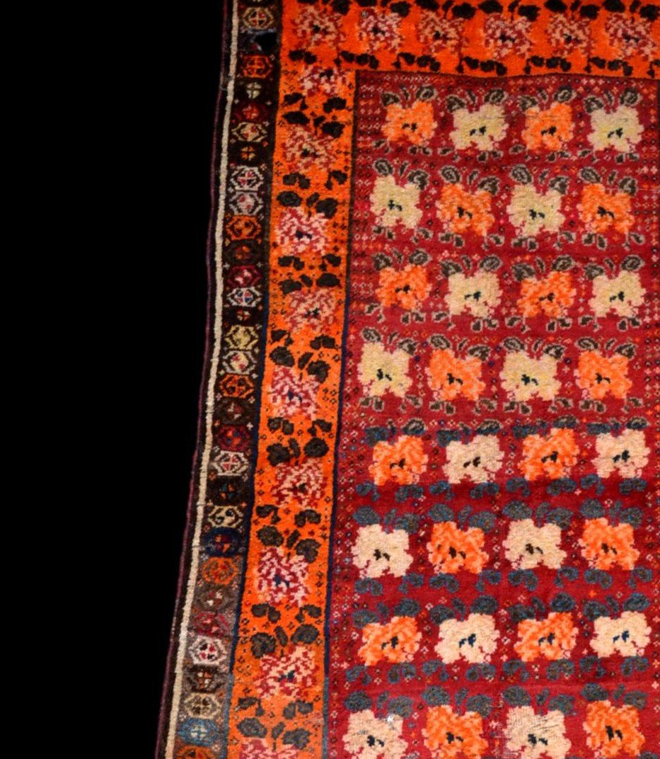 Tapis Gabbeh ancien, Iran, 129 cm x 247 cm, laine nouée main avant le milieu du XXème siècle-photo-3