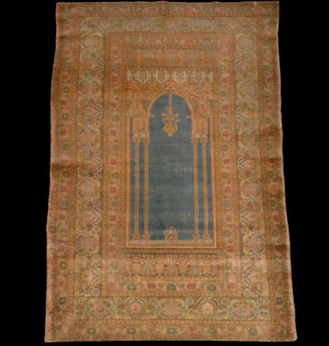 Tapis ancien de prière, splendeur Ottomane, 123 cm x 186 cm, Brousse ou Istanbul, XIXème siècle