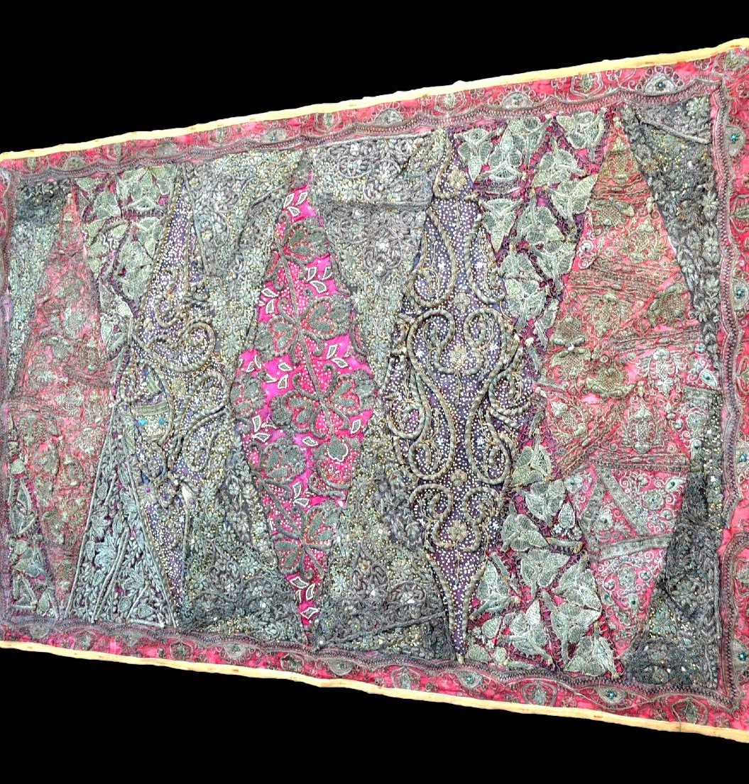 Old Kalaga, Embroidered Silk, 100 Cm X 157 Cm, Burma, Silver Thread, Pearls, Glass, 19th Century-photo-4