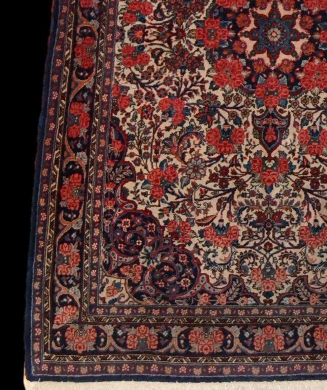 Tapis persan Bidjar, 113 cm x 172 cm, laine nouée main en Iran, 1980, parfait état-photo-2