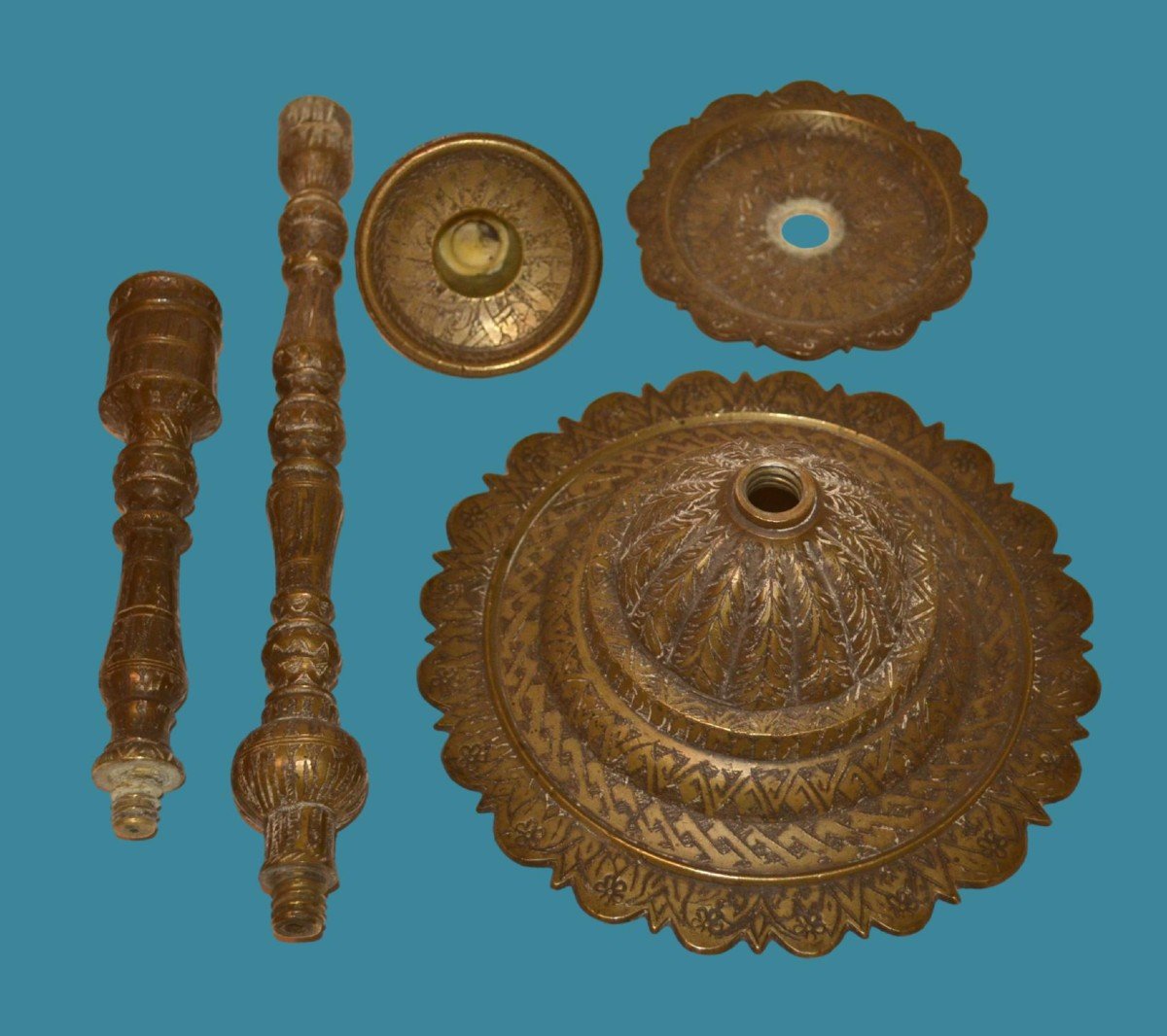 Important chandelier Ottoman, Ht 64 cm, empire Ottoman, Caucase, Arménie ou Géorgie, XVIIIème-photo-2