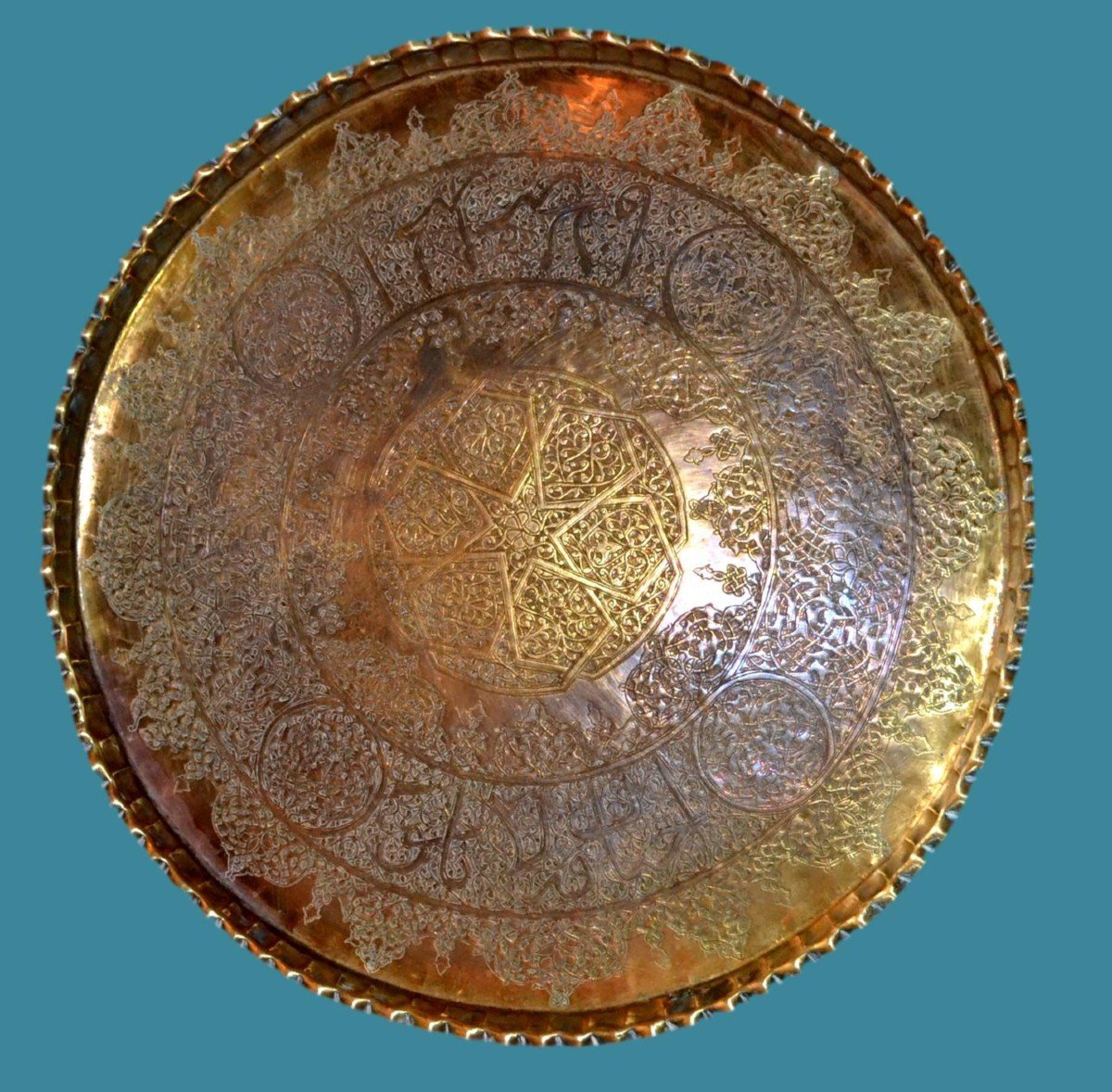 Large Antique Tray, D 49 Cm, In Chiseled Copper, Middle East, Second Half Of The 19th Century-photo-5