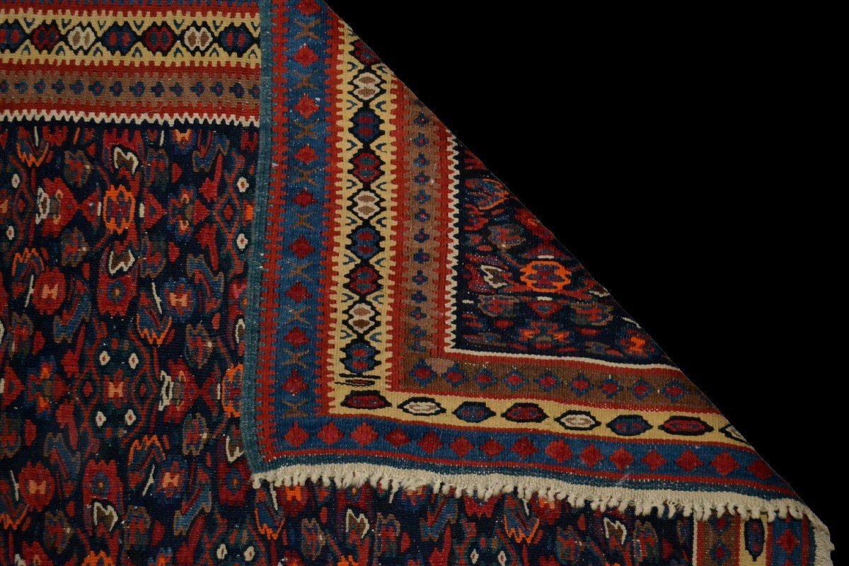 Kilim Senneh ancien, 113 cm x 147 cm, laine sur laine tissée main, Iran, début du XXème siècle-photo-6