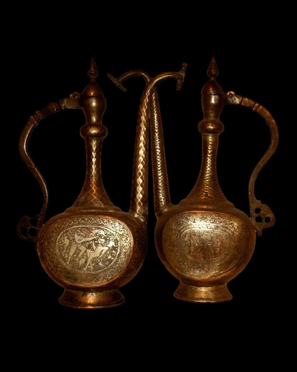 Rare Pair Of Ewer, Orientale, Persia, XIX Century-photo-1