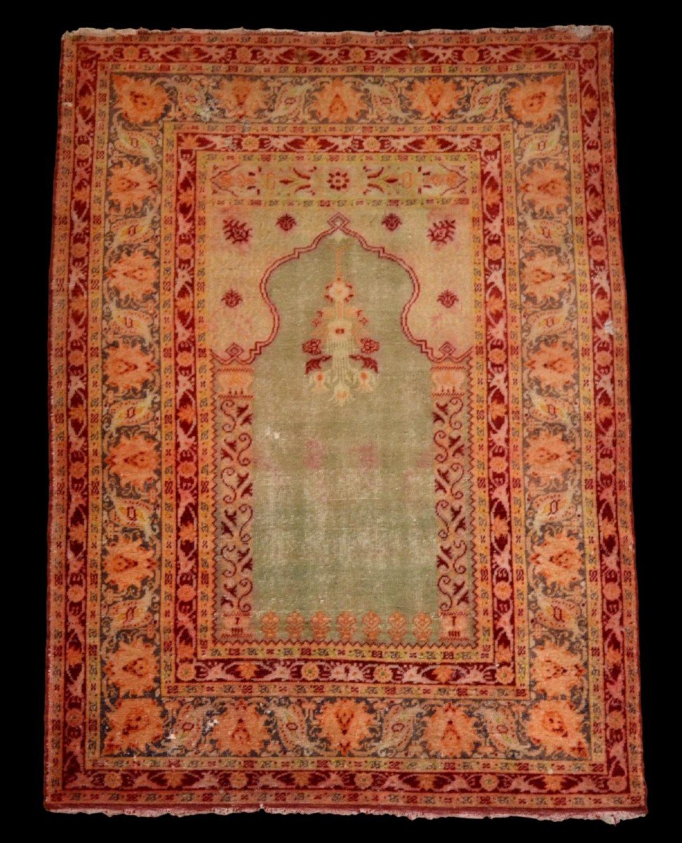 Tapis Istambul ancien de prière, soie et laine, 122 cm x 173 cm, Empire Ottoman, XIXème siècle