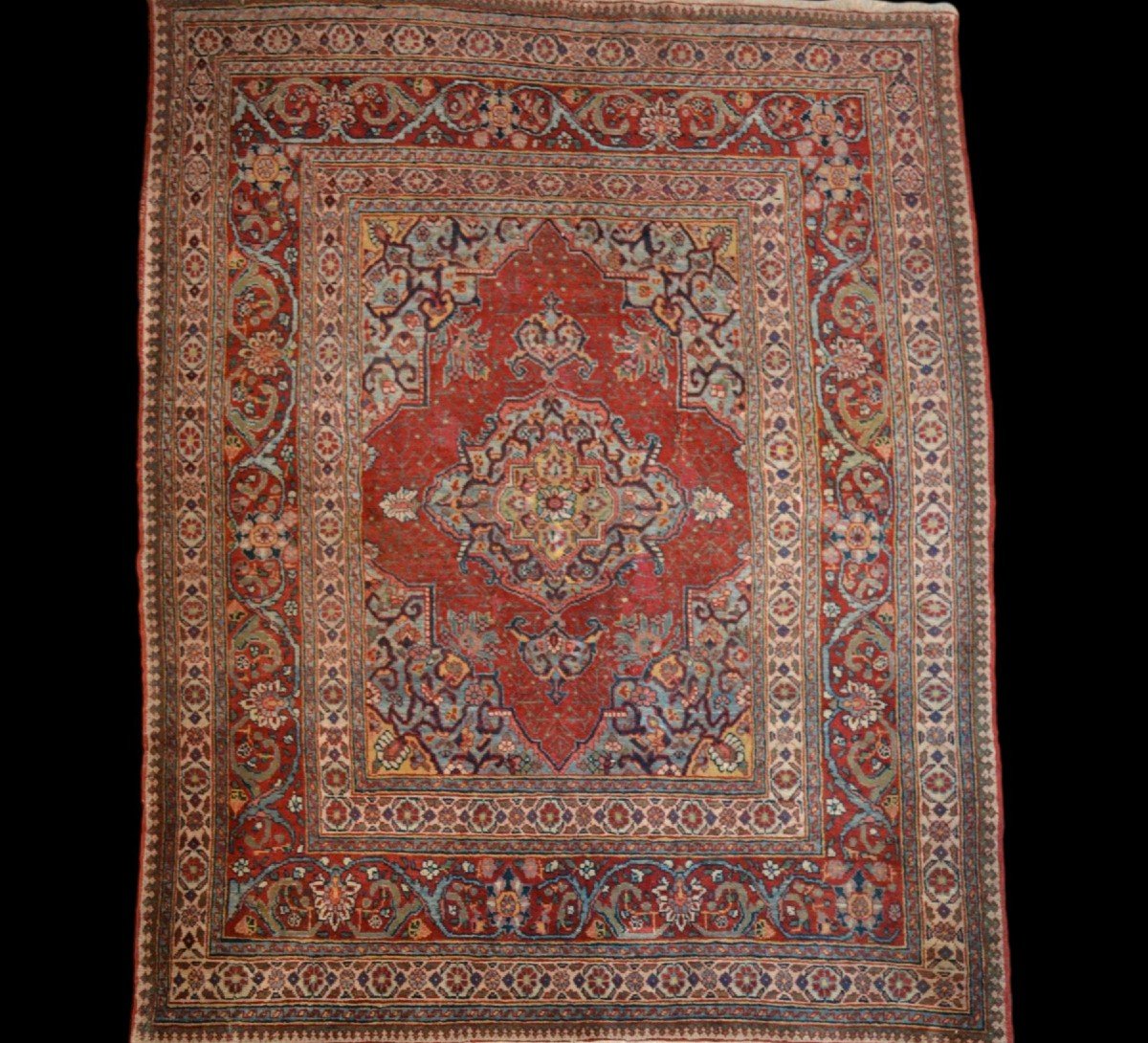 Tapis Persan Tabriz ancien, 142 x 191 cm, Perse, dynastie Kadjar, seconde moitié du XIXème S