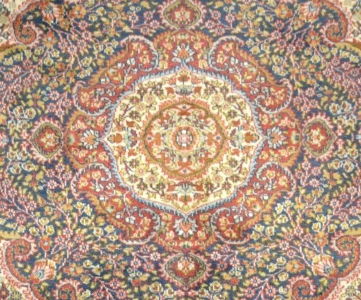 Tabriz Rug, Indo-persian, 184 X 190 Cm, Hand-knotted Wool, Almost A Square, Very Good Condition, 1980-photo-2