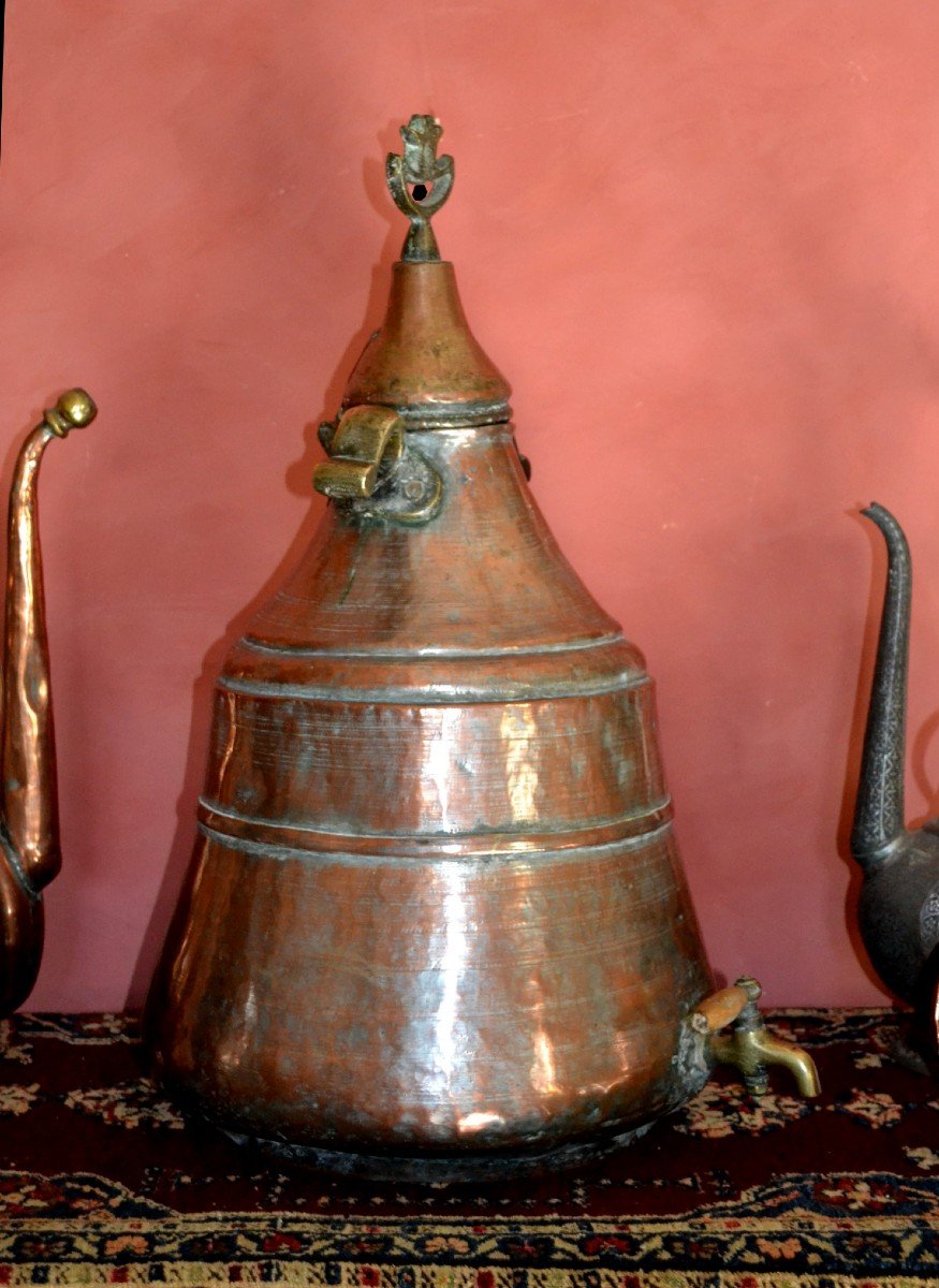 Fontaine à eau pour ablutions, Ht 64 cm cuivre étamé, empire Ottoman, XIXème siècle-photo-3