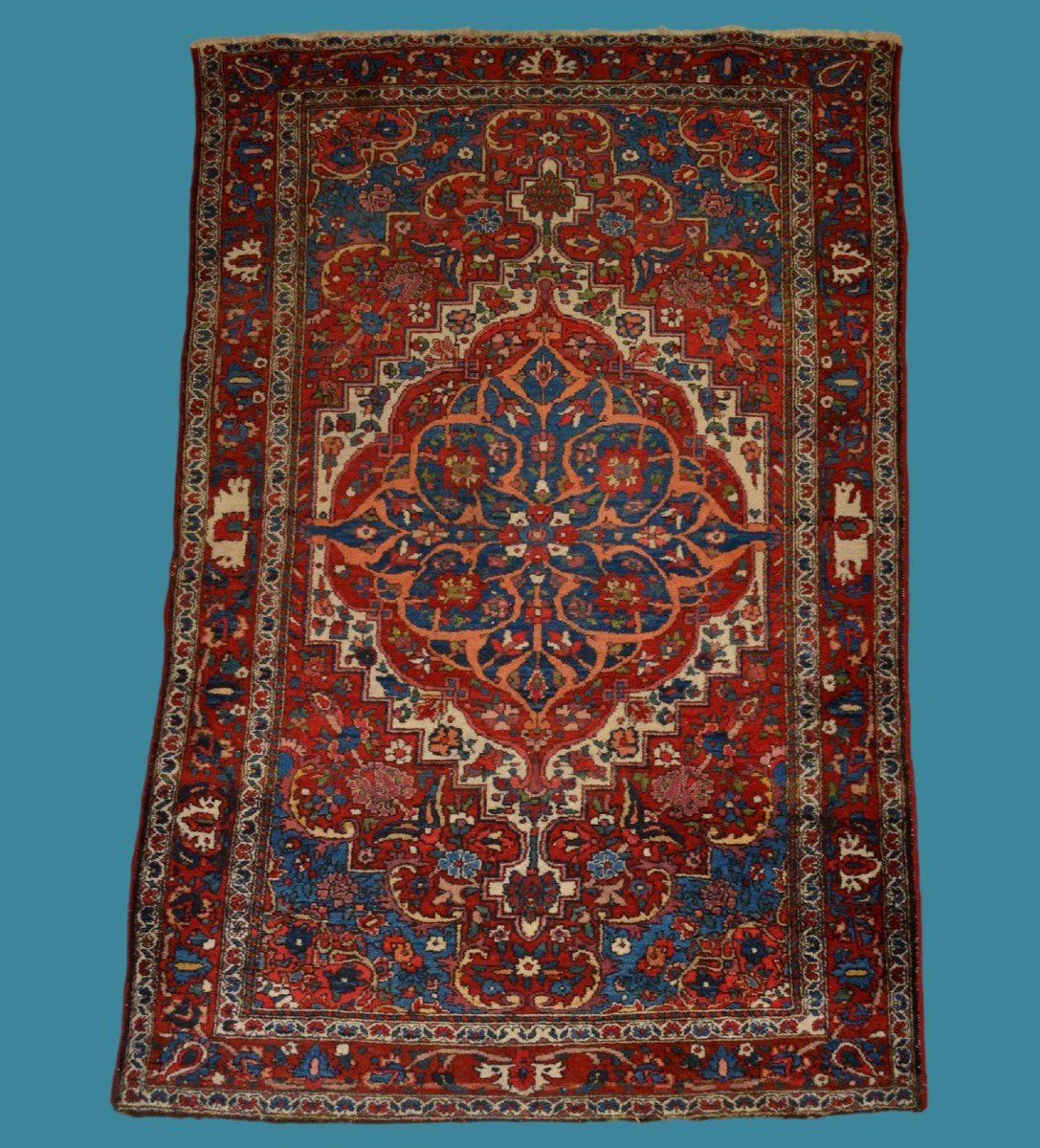 Tapis ancien Bakhtiar, 133 x 207 cm, laine nouée main en Iran, première partie du XXème siècle -photo-7