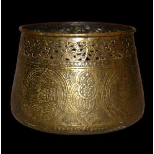 Important Carved Islamic Basin, Ottoman Art, Late 18th Early 19th Century