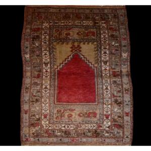 Tapis Obruk, tribu Yuruk, 133 x 174 cm, laine sur laine nouée main vers 1900, région de Konya