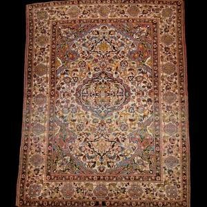 Ancient Isfahan, 157 Cm X 207 Cm, Hand-knotted Wool In Persia, Iran, Under The Kadjar Dynasty